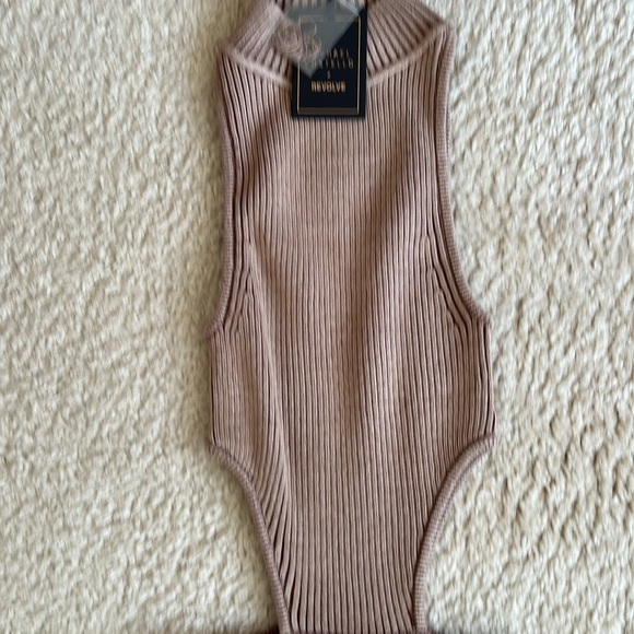 Michael Costello x Revolve Lenora Midi Ribbed Dress - Picture 3 of 9